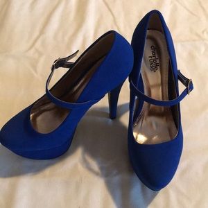 Charlotte Russe blue platform pumps size 7